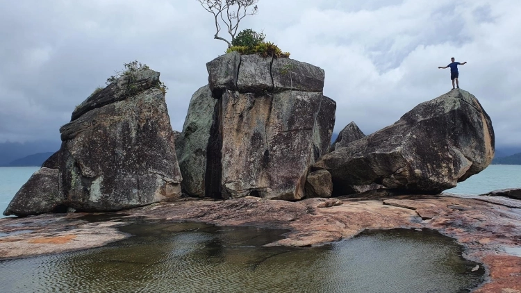 Trilha das 7 Praias em Ubatuba - Mar&ccedil;o