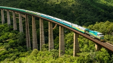 PASSEIO DE TREM A RESPLENDOR, MG (2 dias)