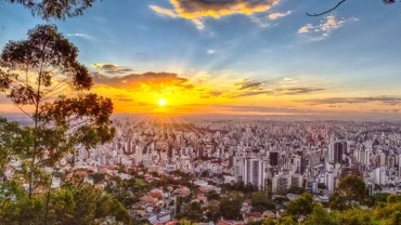 PASSEIO DE TREM A BELO HORIZONTE, MG