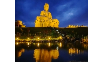 BUDA GIGANTE ILUMINADO & ENCANTOS DE NATAL