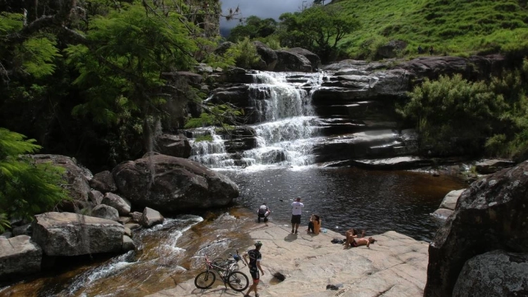 Cachoeira dos Frades + Po&ccedil;o Imagin&aacute;rio