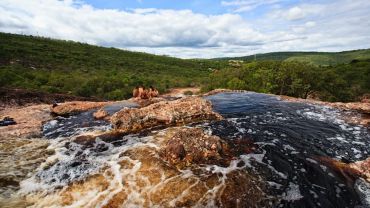 Parque da Muritiba: Serrano, Salão de Areias Coloridas, Poço Halley, Cachoeirinha e Cachoeira da Primavera