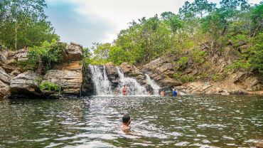 Day Use Cachoeira Araras e Renascer + almoço no restaurante Araras aos sabados e domingos