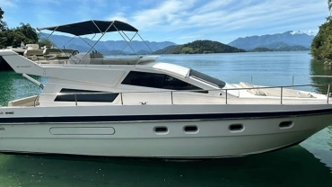 Réveillon de Lancha em Angra dos Reis para 12 pessoas