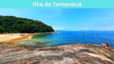 Belas Ilhas em Ubatuba em Lancha para até 15 pessoas