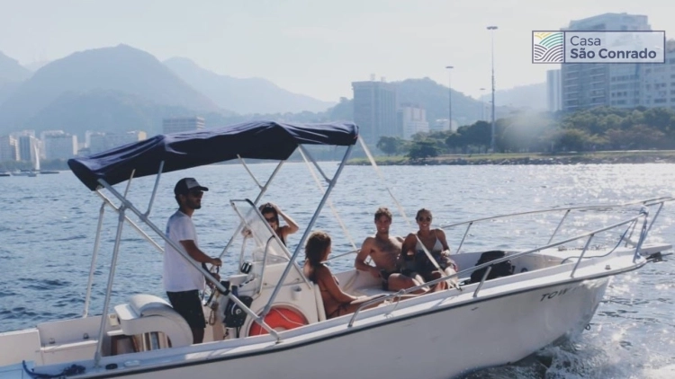 Passeio de Barco ao P&ocirc;r do Sol