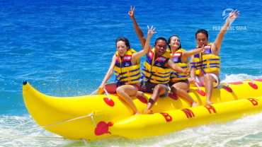 Banana Boat na Lagoa do Banana – Diversão, Risadas e Adrenalina em Cumbuco!