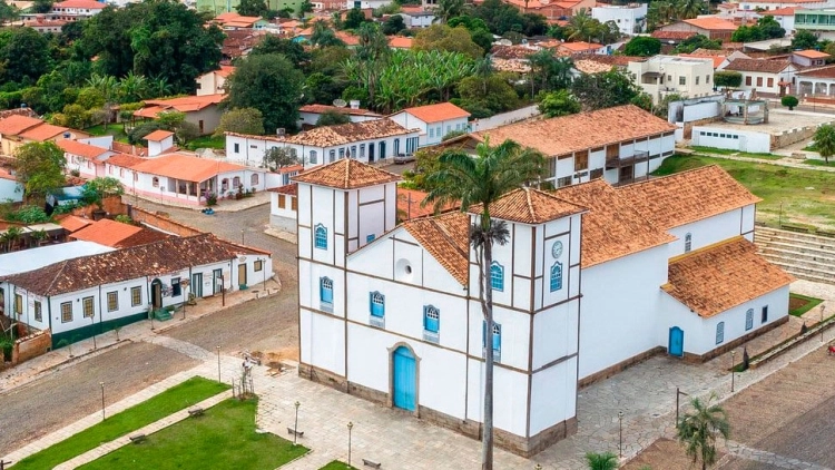 Piren&oacute;polis
