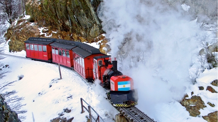 Trem do fim do mundo - Classe Premium - Inverno