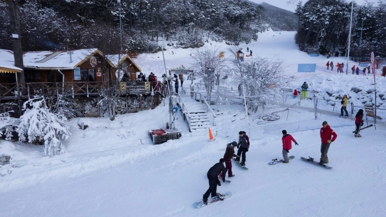 Aula de esqui e snow - cerro martial 