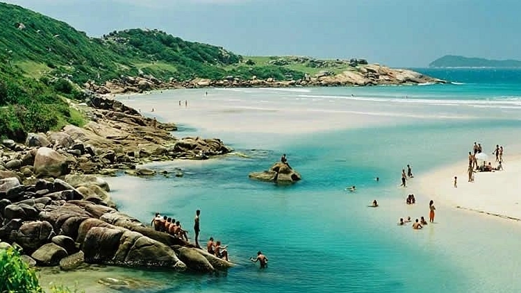 Praias de Garopaba e Guarda do Emba&uacute;