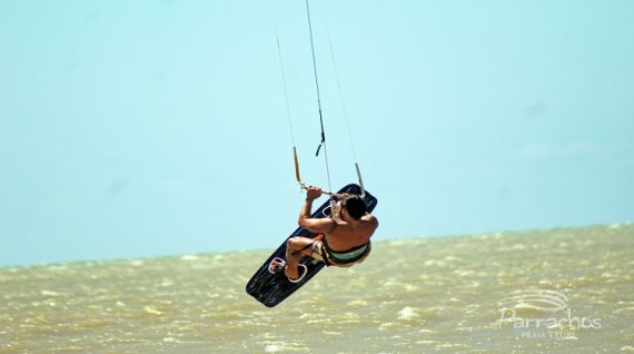 Kitesurf em Maracajaú